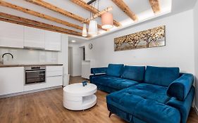 Central Apartments Dalmatina